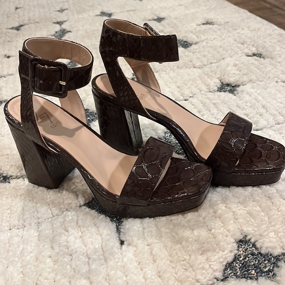 27 EDIT Naturalizer Jaselle Platform Heels - Crocodile - Picture 3 of 8